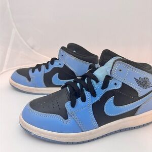 Nike Air Jordan 1 Kids University Blue Black